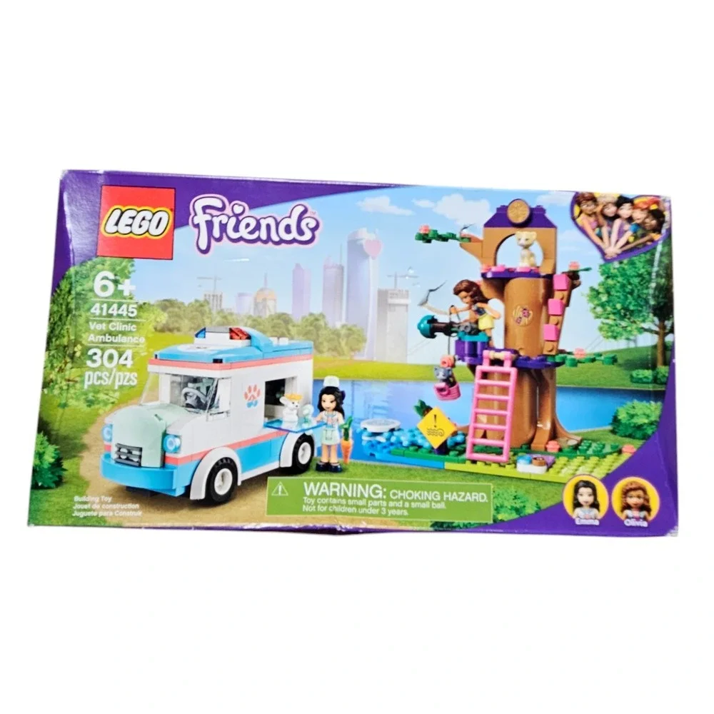 Lego Friends: Vet Clinic Ambulance Building Kit Emma & Olivia 6+ 41445‎ Open Box